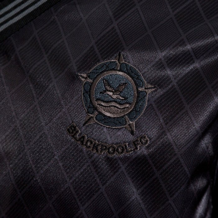 Blackout Bass Retro Shirt 